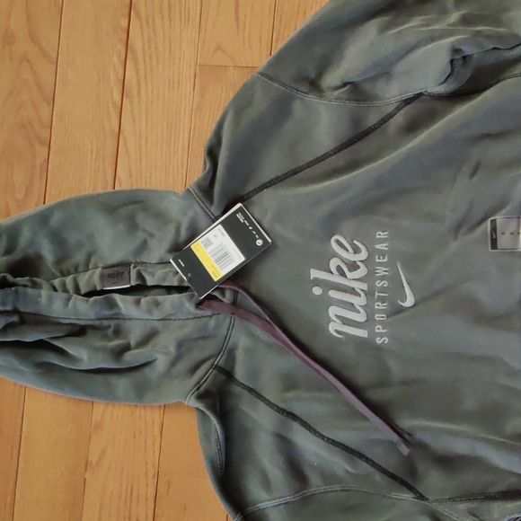 Nike Men's sweatshirt - Picture 7 of 9